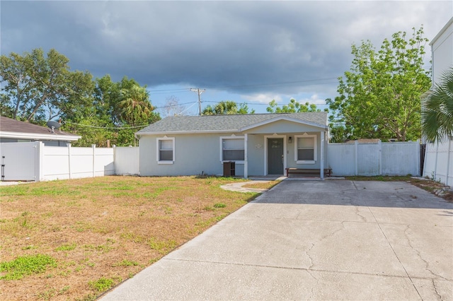 4714 W Lawn Ave, Tampa, FL 33611 - photo 1