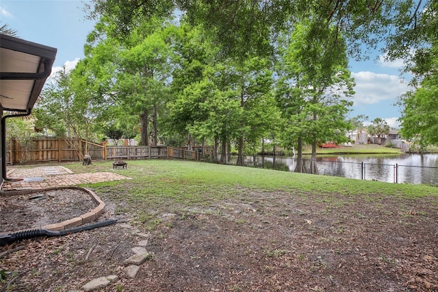 view of yard with a water view