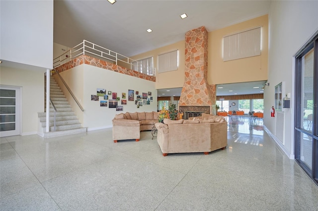 22 Lantana Dr N, Indian Lake Estates, FL 33855