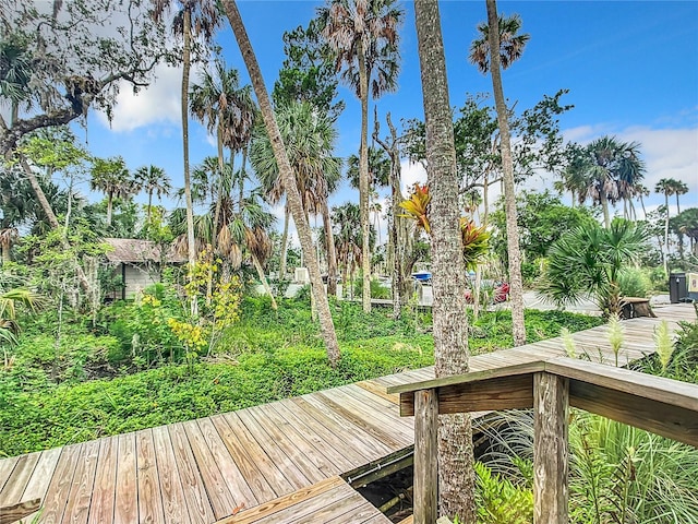 2695 N Seabreeze Pt Unit I1, Crystal River, FL 34429 - view of wooden terrace