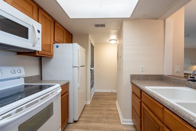 2617 Cove Cay Dr Unit 206, Clearwater, FL 33760 - photo 16