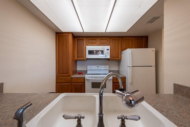 2617 Cove Cay Dr Unit 206, Clearwater, FL 33760 - photo 19