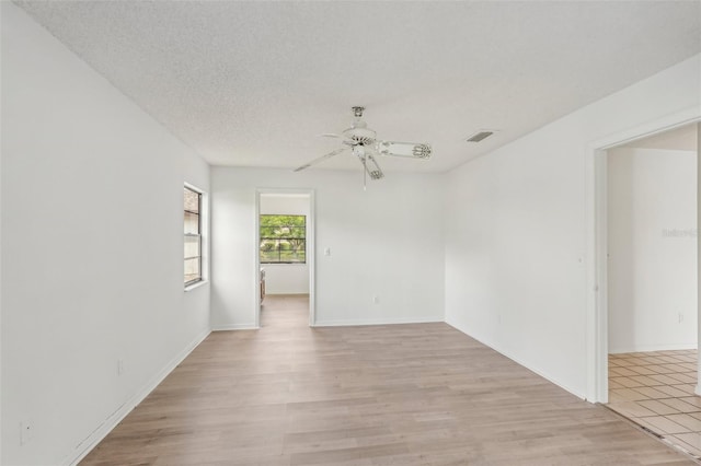 1613 Comfy Ct, Sun City Center, FL 33573 - photo 8