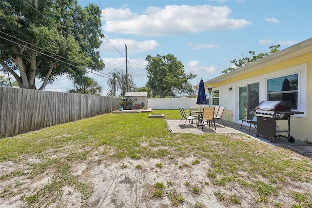 1450 Seabreeze St, Clearwater, FL 33756 - view of yard with a patio area