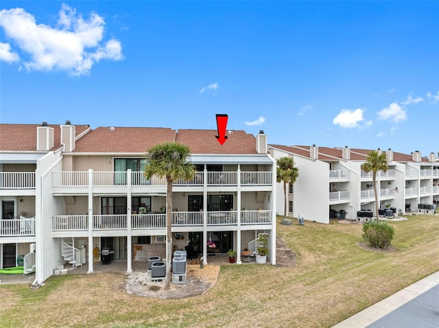 12360 Capri Cir N Unit 106, Treasure Island, FL 33706 - view of apartment building / complex