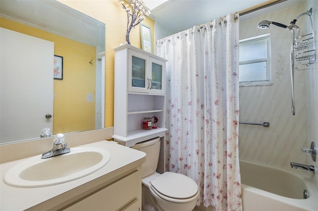 2308 Rio Cir, Spring Hill, FL 34608 - bathroom featuring shower / tub combo with curtain, toilet, and vanity