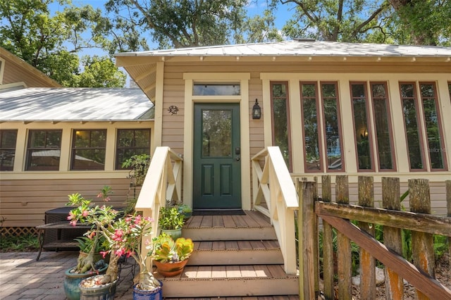 1001 E Crawford St, Tampa, FL 33604 - view of doorway to property