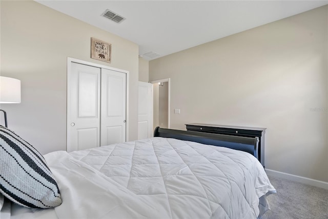 4690 Coachford Dr, Wesley Chapel, FL 33543 - bedroom featuring carpet, baseboards, and a closet