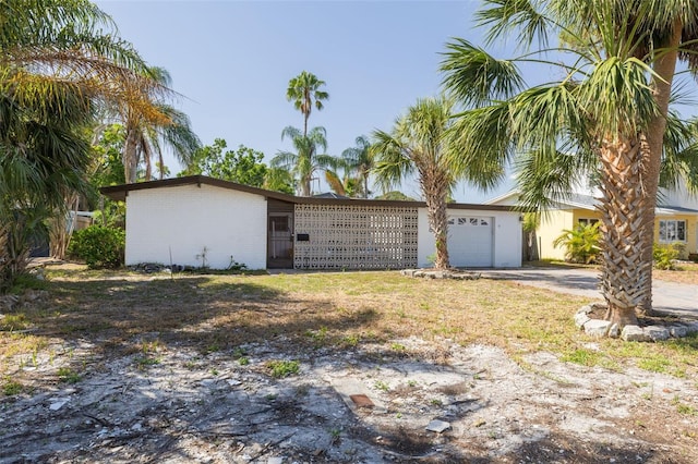 328 Tallahassee Dr NE, Saint Petersburg, FL 33702 - photo 1