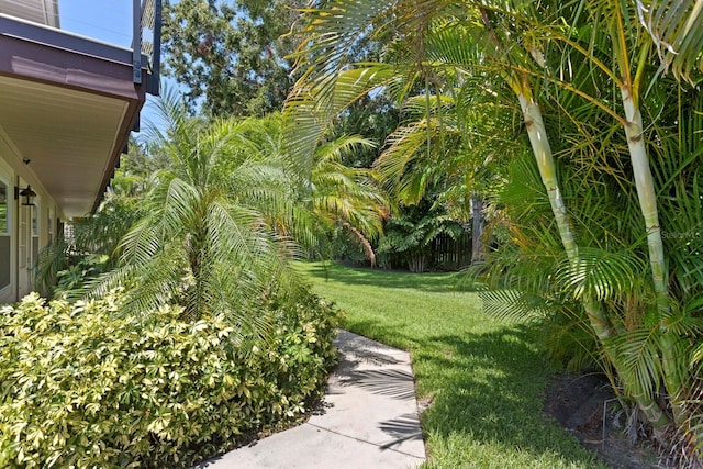 80 Sycamore Ct, Palm Harbor, FL 34683 - view of grassy yard