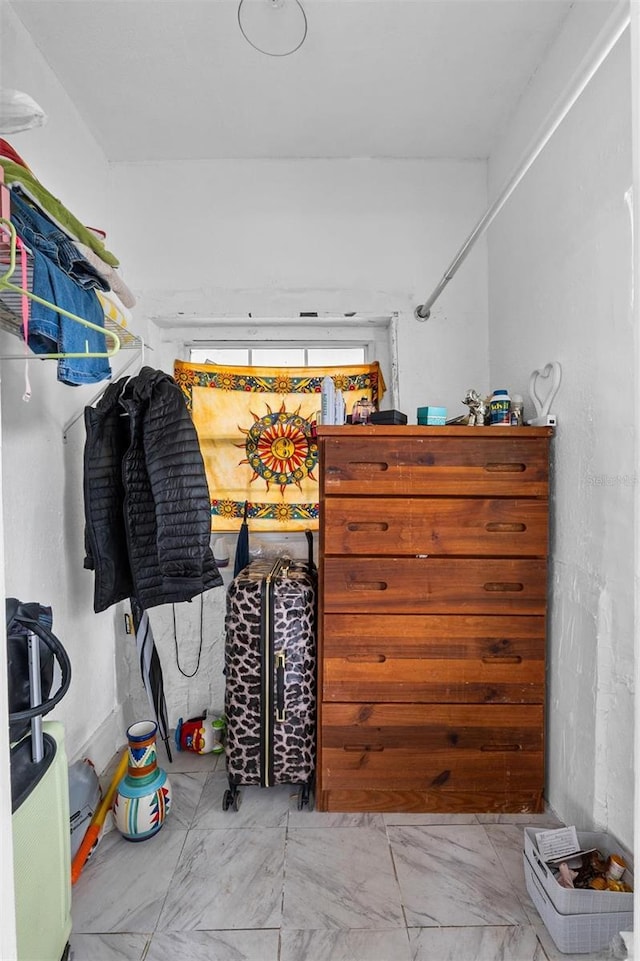 536 Ave G SE, Winter Haven, FL 33880 - view of spacious closet