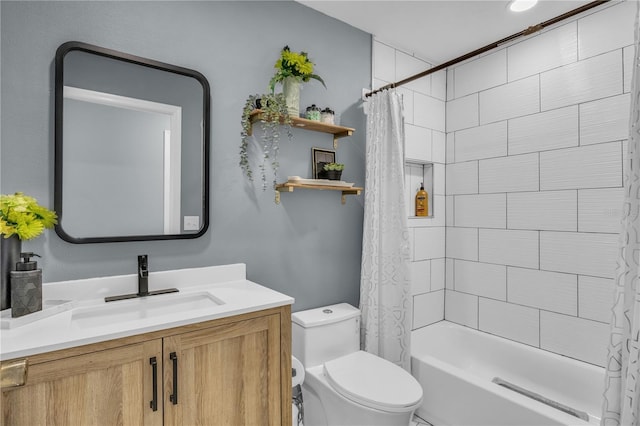 332 Wood Dove Ave, Tarpon Springs, FL 34689 - full bathroom with toilet, vanity, and shower / tub combo with curtain