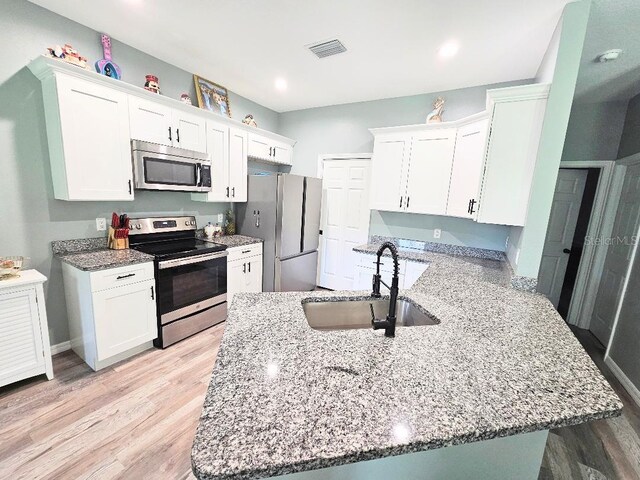 37230 Poinsettia Ave, Dade City, FL 33525 - photo 4