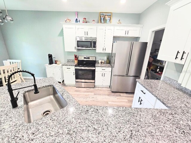 37230 Poinsettia Ave, Dade City, FL 33525 - photo 6