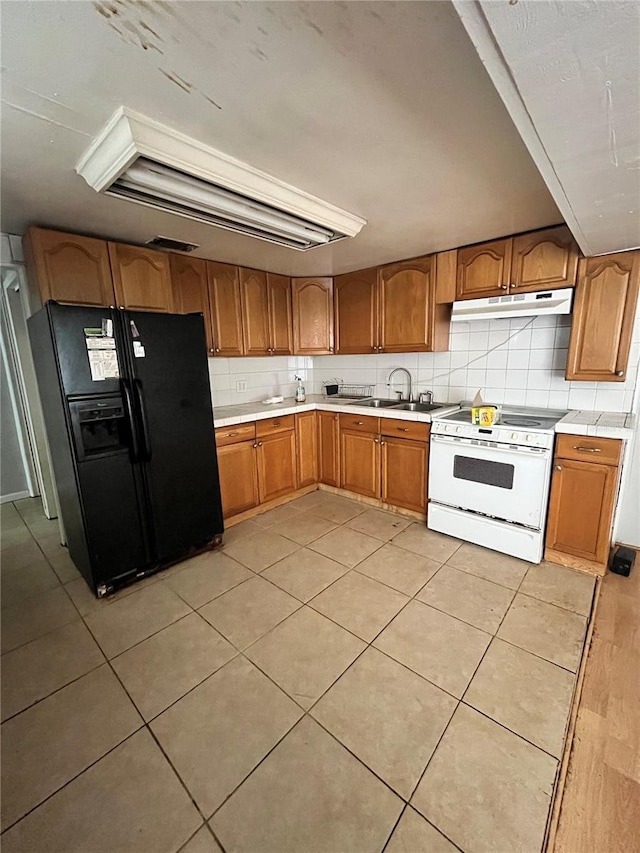 3950 45th Ave N, Saint Petersburg, FL 33714 - photo 17