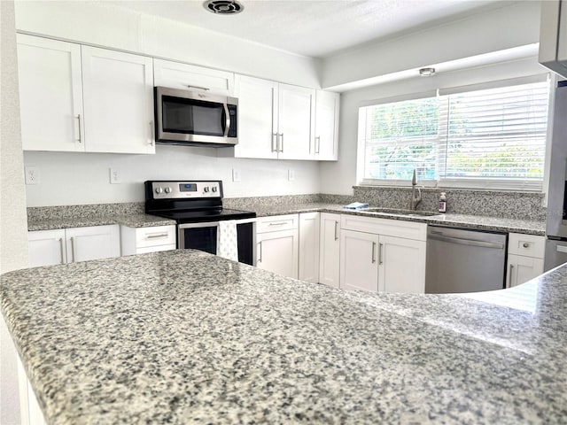 4105 W Oakellar Ave, Tampa, FL 33611 - photo 16