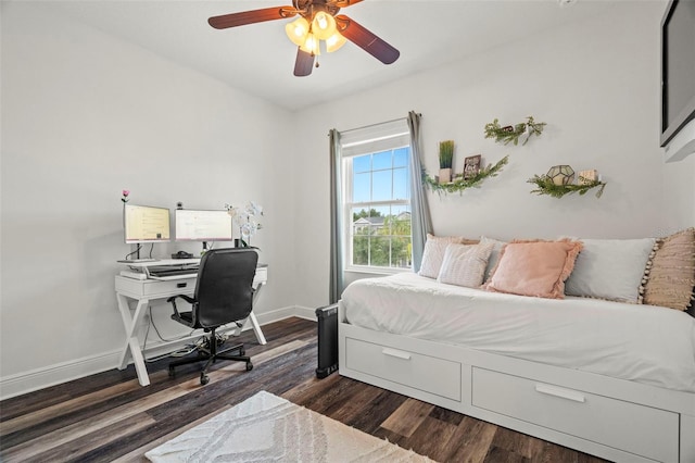 1844 Odiorne Point Ln, Wesley Chapel, FL 33543 - bedroom featuring dark wood finished floors, baseboards, ceiling fan, and an office area