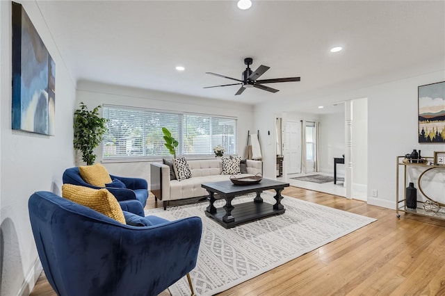 1145 53rd Ave N Unit 1, Saint Petersburg, FL 33703 - living area with ceiling fan, baseboards, recessed lighting, and light wood finished floors