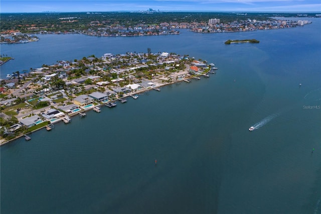 7060 S Shore Dr S, South Pasadena, FL 33707 - aerial perspective of suburban area with a large body of water