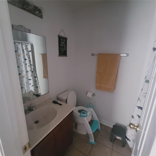 10850 Lake Saint Charles Blvd, Riverview, FL 33578 - bathroom featuring tile patterned flooring, vanity, and a shower with curtain