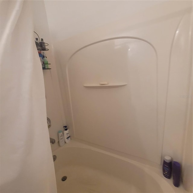 10850 Lake Saint Charles Blvd, Riverview, FL 33578 - bathroom featuring shower / tub combo