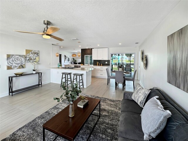 9907 Island Harbor Dr, Port Richey, FL 34668 - photo 7