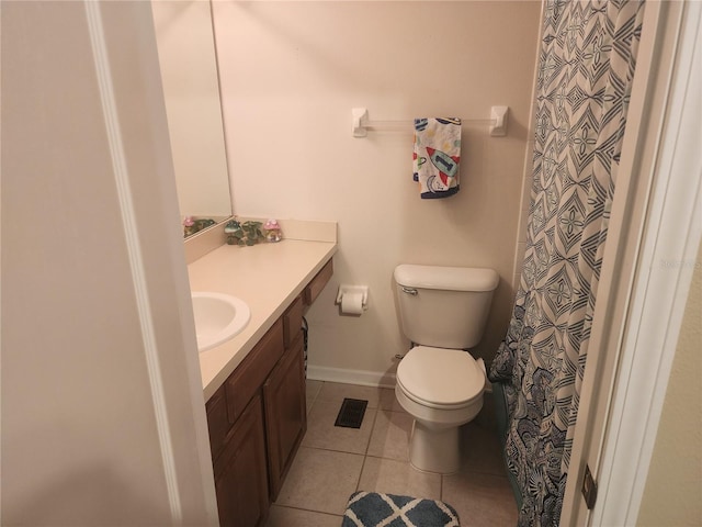 4537 Kennewick Pl Unit 4537, Riverview, FL 33578 - full bath with toilet, vanity, tile patterned flooring, baseboards, and curtained shower