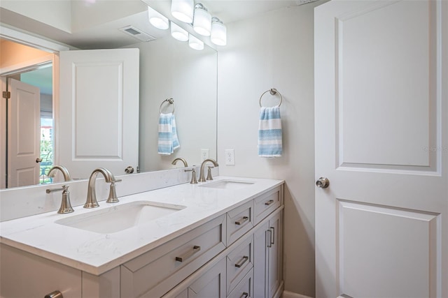 6151 Bahia Del Mar Blvd Unit 126, Saint Petersburg, FL 33715 - bathroom featuring double vanity