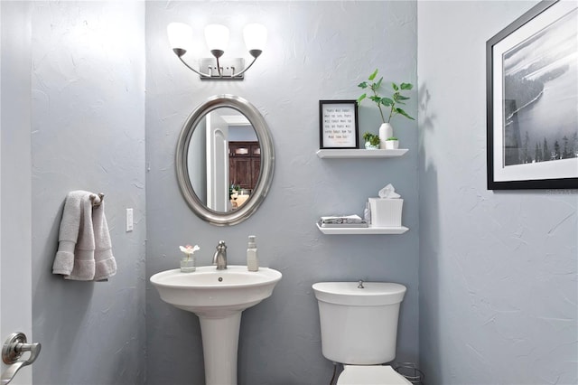 2936 W Knights Ave Unit A, Tampa, FL 33611 - half bathroom featuring toilet