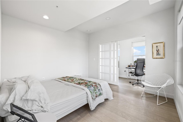 205 5th Ave N Unit 501, Saint Petersburg, FL 33701 - bedroom featuring a desk, light wood-type flooring, recessed lighting, and baseboards