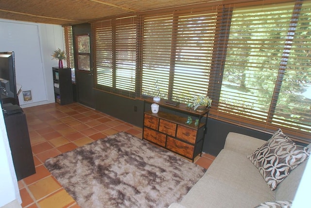 1126 Tarridon Ct, Dunedin, FL 34698 - living area featuring tile patterned floors