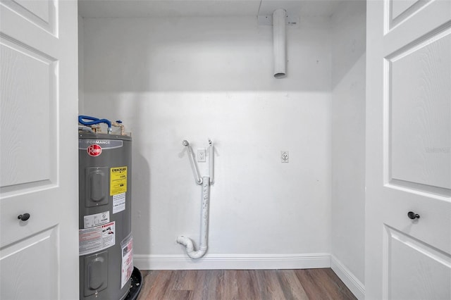 2078 Madrid Ct N, Clearwater, FL 33763 - utility room with electric water heater