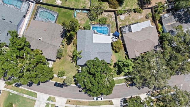 1914 Elk Spring Dr, Brandon, FL 33511 - view of property location featuring a pool