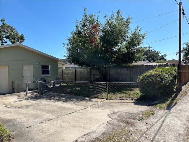 3827 15th Ave N, Saint Petersburg, FL 33713 - exterior space