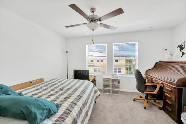 842 Tennyson Mill Cir, Tampa, FL 33619 - bedroom featuring carpet, baseboards, a desk, and a ceiling fan