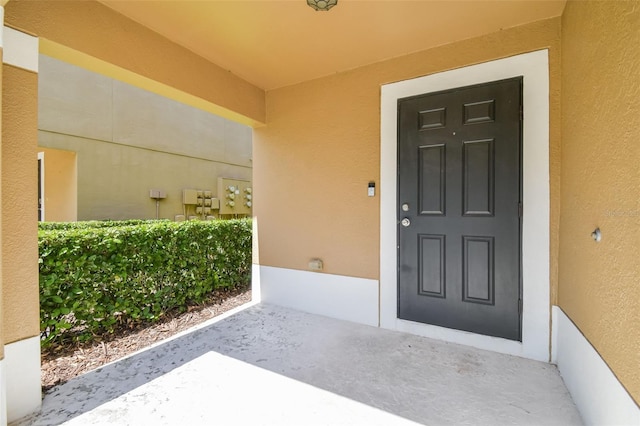 4528 Winding River Way, Land O Lakes, FL 34639 - entrance to property featuring stucco siding
