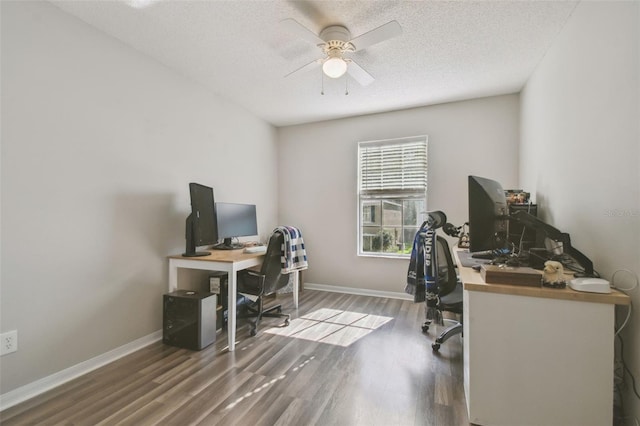 4528 Winding River Way, Land O Lakes, FL 34639 - office area with a ceiling fan, wood finished floors, baseboards, and a textured ceiling