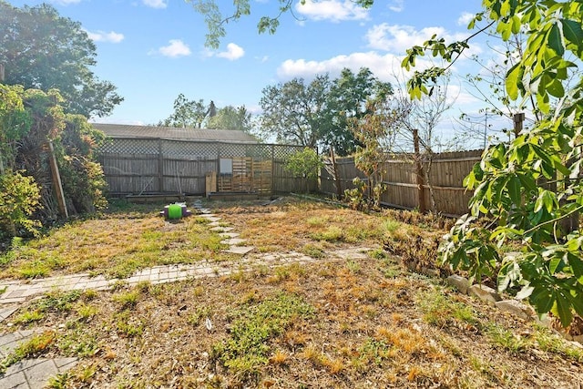 view of fenced backyard