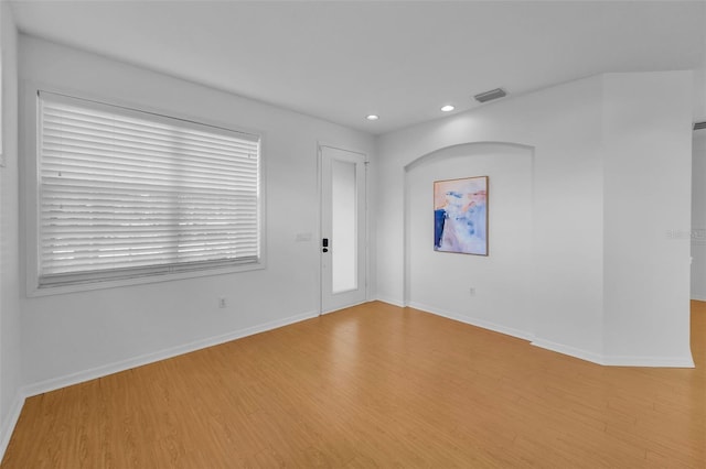 3002 Savannah Oaks Cir, Tarpon Springs, FL 34688 - unfurnished room featuring recessed lighting, wood finished floors, and baseboards