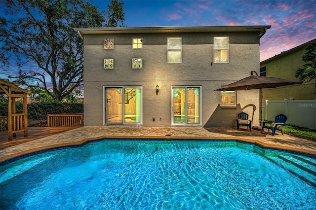 3002 Savannah Oaks Cir, Tarpon Springs, FL 34688 - view of pool with a fenced backyard and a deck