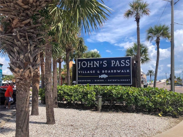 10764 70th Ave Unit 5302, Seminole, FL 33772 - view of community sign