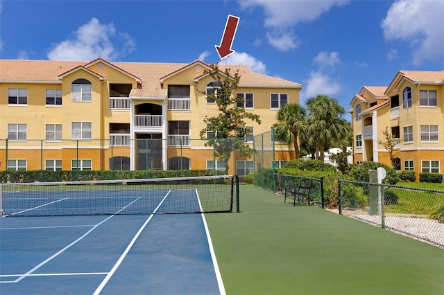 10764 70th Ave Unit 5302, Seminole, FL 33772 - view of tennis court