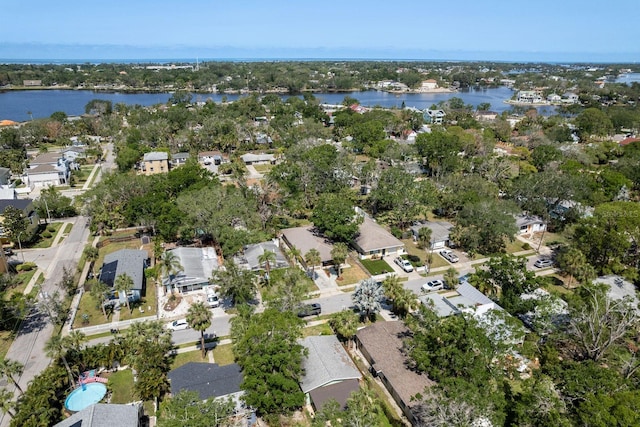 314 Bath St, Tarpon Springs, FL 34689 - aerial view of property and surrounding area featuring nearby suburban area and a large body of water