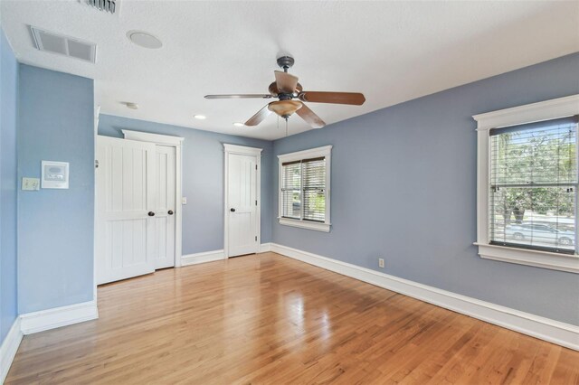 405 S Shore Crest Dr, Tampa, FL 33609 - photo 17