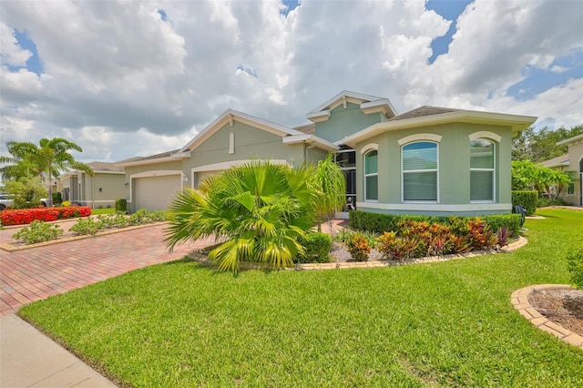 724 Chipper Dr, Sun City Center, FL 33573 - photo 1