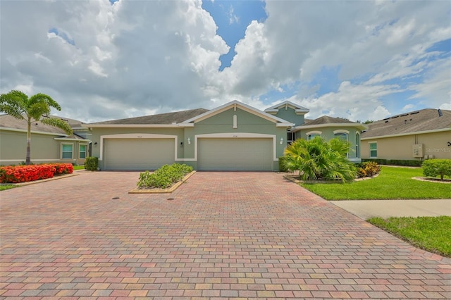 724 Chipper Dr, Sun City Center, FL 33573 - photo 2
