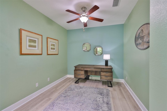 724 Chipper Dr, Sun City Center, FL 33573 - photo 32