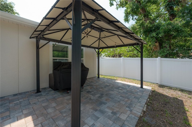 3906 N Lynn Ave, Tampa, FL 33603 - view of patio with a gazebo
