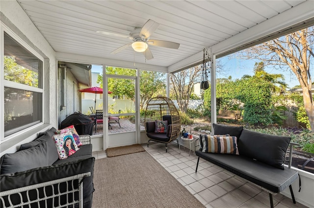 8083 Bayhaven Dr, Seminole, FL 33776 - sunroom / solarium with an outdoor living space and ceiling fan
