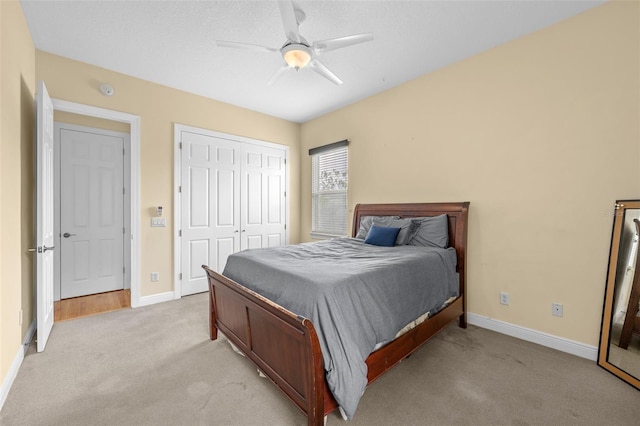 4515 W Leona St, Tampa, FL 33629 - bedroom featuring light colored carpet, a closet, and ceiling fan
